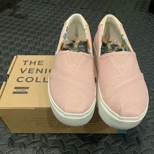 Pink Platform Toms - New with Box